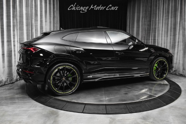 Used 2024 Lamborghini Urus S SUV Carbon Fiber Interior Trim Green Accents 6800 Miles Warranty LOADED for sale Sold at Chicago Motor Cars in West Chicago IL 60185 5