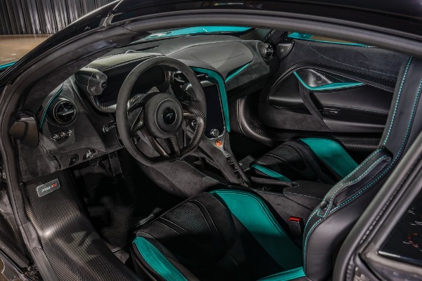 Used 2025 McLaren 750S Spider MSO Tokyo Cyan Front Axle Lift  Performance Interior Carbon Fibre PackExt for sale Sold at Chicago Motor Cars in West Chicago IL 60185 4