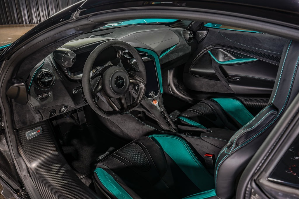 Used 2025 McLaren 750S Spider MSO Tokyo Cyan Front Axle Lift