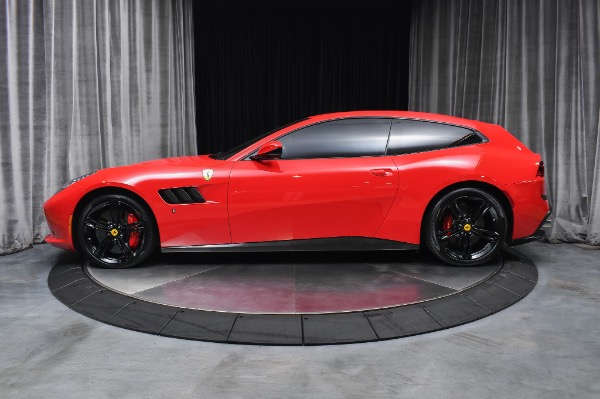 Used 2018 Ferrari GTC4Lusso Axle Lifter Passenger Display Sport Exhaust System V12 Carbon Fiber LOADED for sale Sold at Chicago Motor Cars in West Chicago IL 60185 1