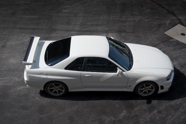 Used 2002 Nissan R34 Skyline GT-R M-Spec Nur 1 of 75 Pearl White Only 5300 KMs Collector Quality for sale Call for price at Chicago Motor Cars in West Chicago IL 60185 5