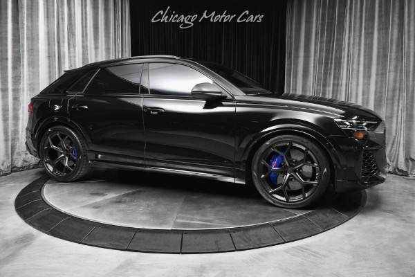 Used 2026 Audi RS Q8 performance 4.0T Quattro $158k+ MSRP Matte Carbon, RS Design & Executive Packs for sale $137,800 at Chicago Motor Cars in West Chicago IL 60185 6