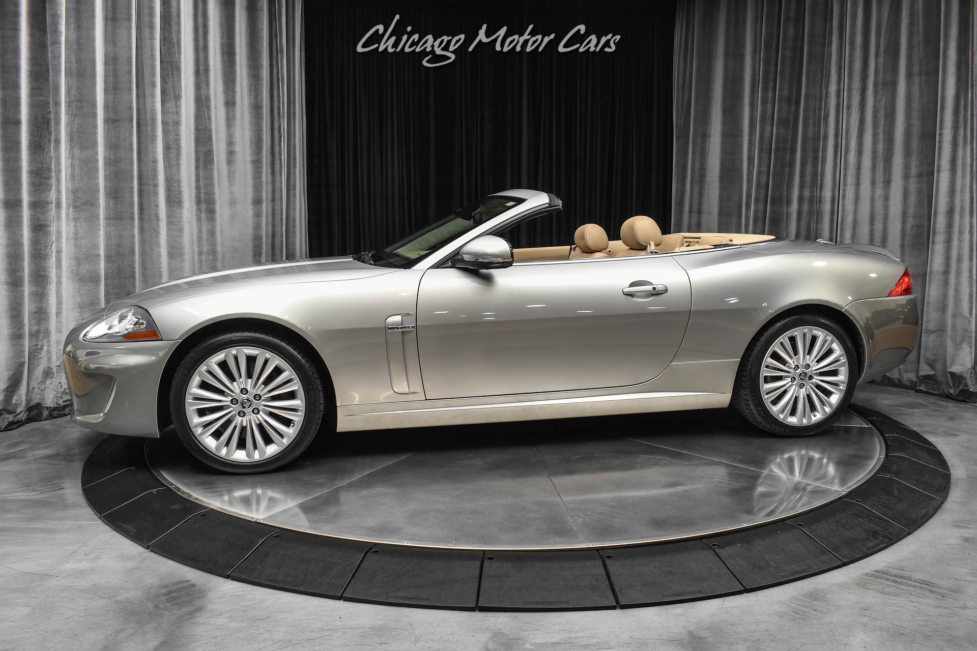 Used 2010 Jaguar XK Serviced Florida Car Low miles Leather Bowers & Wilkins Sound Navi for sale $20,800 at Chicago Motor Cars in West Chicago IL 60185 1