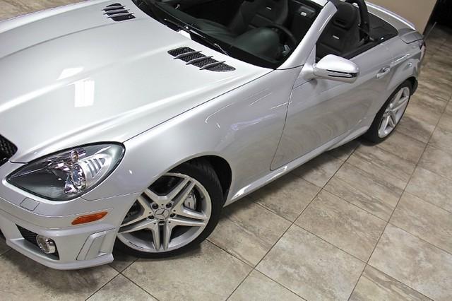 New-2009-Mercedes-Benz-SLK55-AMG