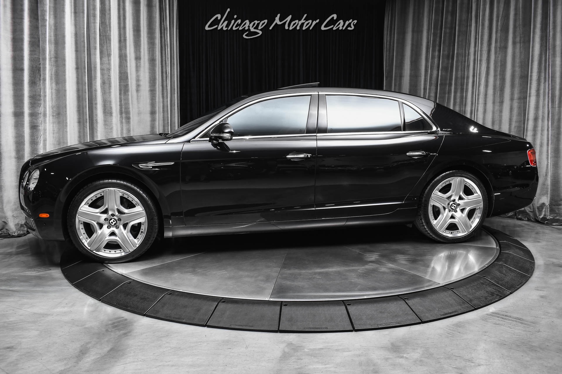 Used 2014 Bentley Flying Spur Sedan W12 Mulliner Driving Spec Piano Black Veneers Massaging Seats LOADED for sale Call for price at Chicago Motor Cars in West Chicago IL