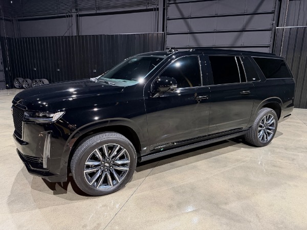 Used 2022 Cadillac Escalade ESV Sport Blacked Out Exterior 22 Alloy Wheels Premium Audo for sale $71,800 at Chicago Motor Cars in West Chicago IL 60185 2