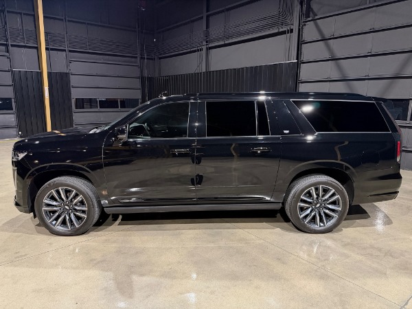 Used 2022 Cadillac Escalade ESV Sport Blacked Out Exterior 22 Alloy Wheels Premium Audo for sale $71,800 at Chicago Motor Cars in West Chicago IL 60185 5