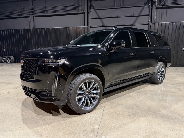 Used 2022 Cadillac Escalade ESV Sport Blacked Out Exterior 22 Alloy Wheels Premium Audo for sale $71,800 at Chicago Motor Cars in West Chicago IL 60185 1