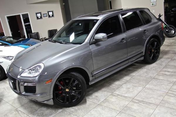 New-2009-Porsche-Cayenne-GTS