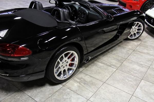 New-2004-Dodge-Viper-SRT10