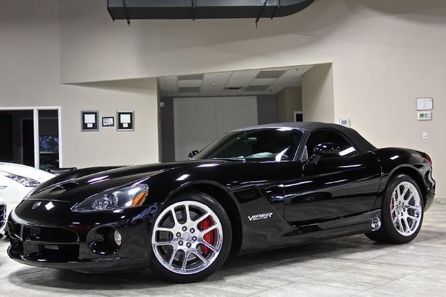 New-2004-Dodge-Viper-SRT10