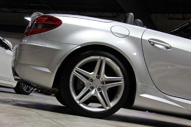 New-2009-Mercedes-Benz-SLK55-AMG