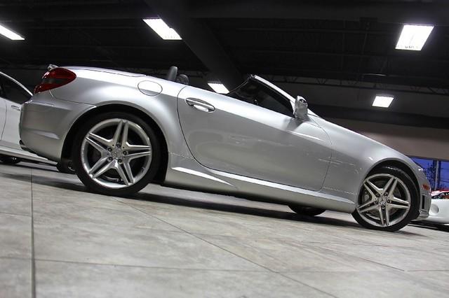 New-2009-Mercedes-Benz-SLK55-AMG