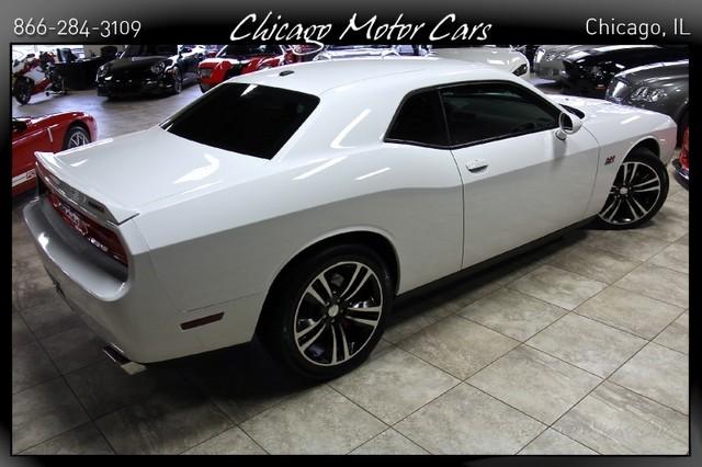 Used-2012-Dodge-Challenger-SRT8-392