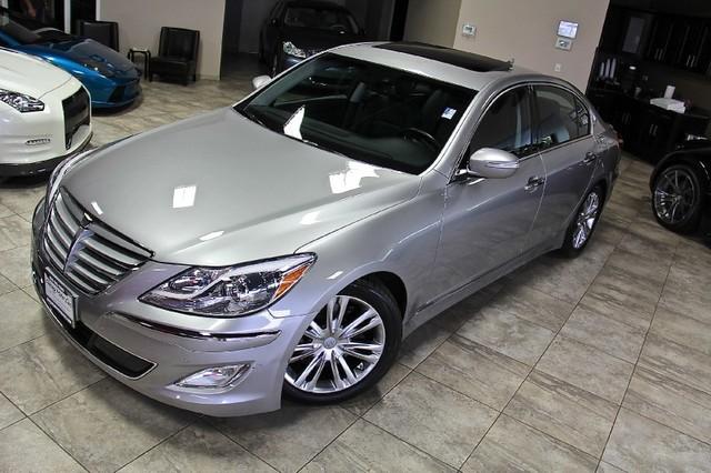 New-2012-Hyundai-Genesis