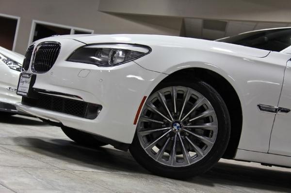 New-2011-BMW-740i