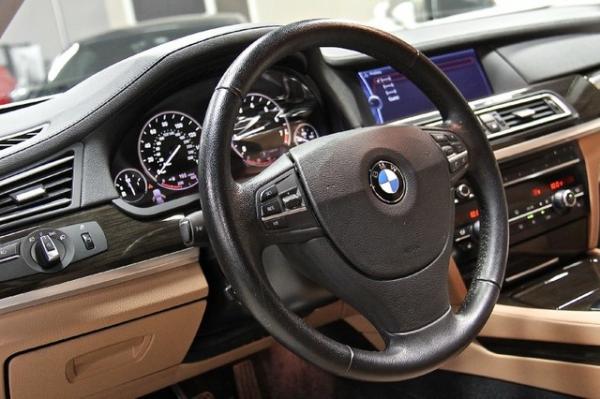 New-2011-BMW-740i