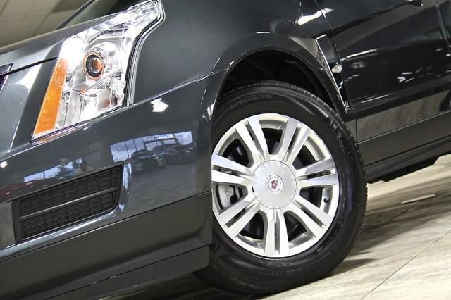 New-2012-Cadillac-SRX-Luxury-Collection