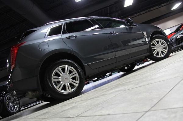 New-2012-Cadillac-SRX-Luxury-Collection