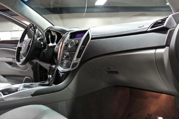 New-2012-Cadillac-SRX-Luxury-Collection