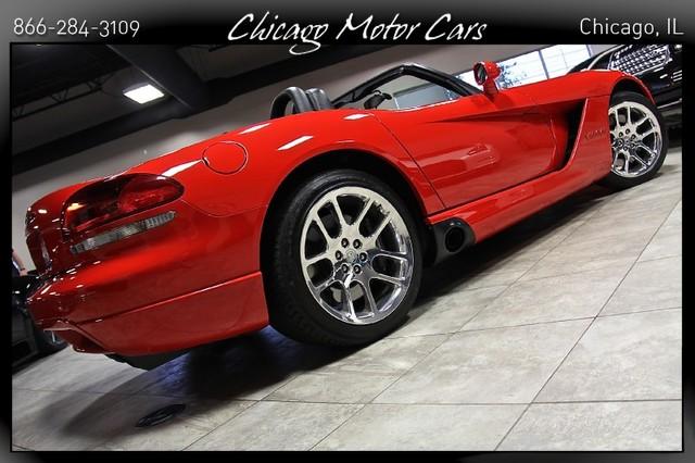 Used-2003-Dodge-Viper-SRT-10