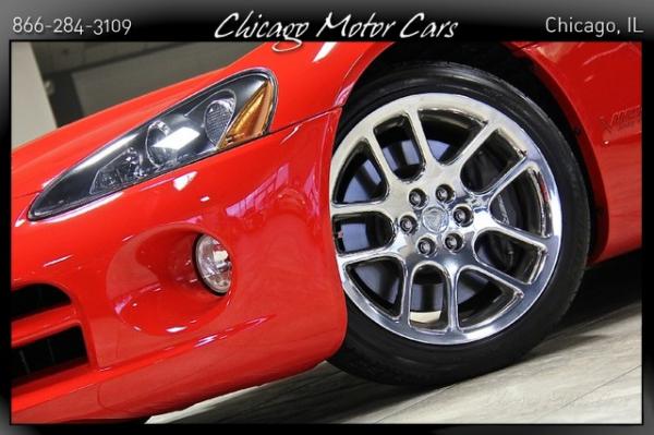 Used-2003-Dodge-Viper-SRT-10