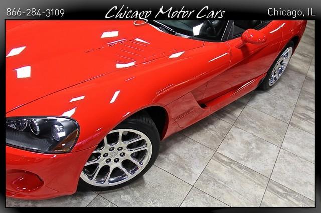 Used-2003-Dodge-Viper-SRT-10