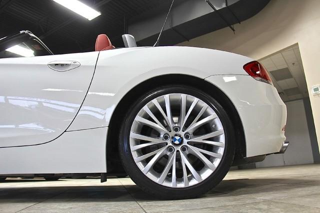 New-2011-BMW-Z4-sDrive35i