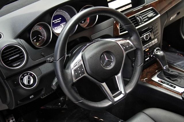 New-2012-Mercedes-Benz-C300-Sport-4MATIC