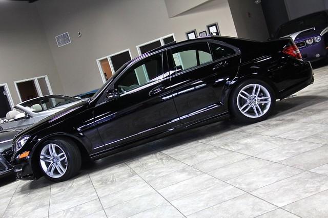 New-2012-Mercedes-Benz-C300-Sport-4MATIC