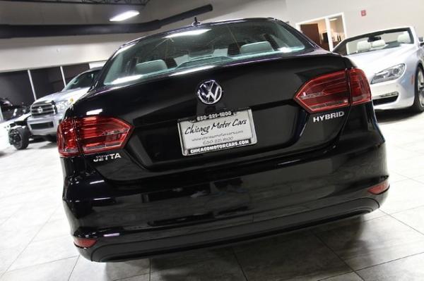 New-2013-Volkswagen-Jetta-Sedan-Hybrid