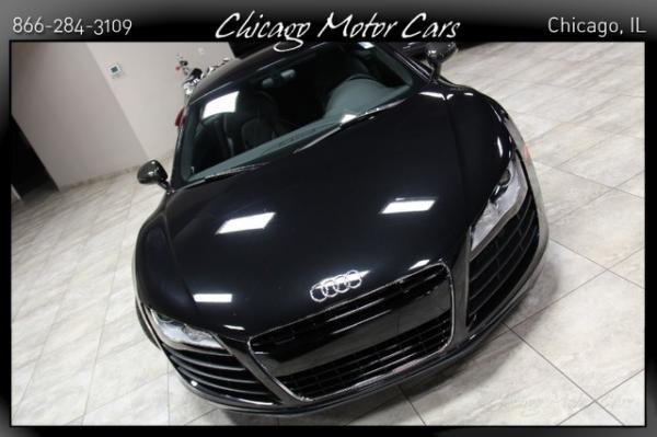 Used-2010-Audi-R8-42-quattro