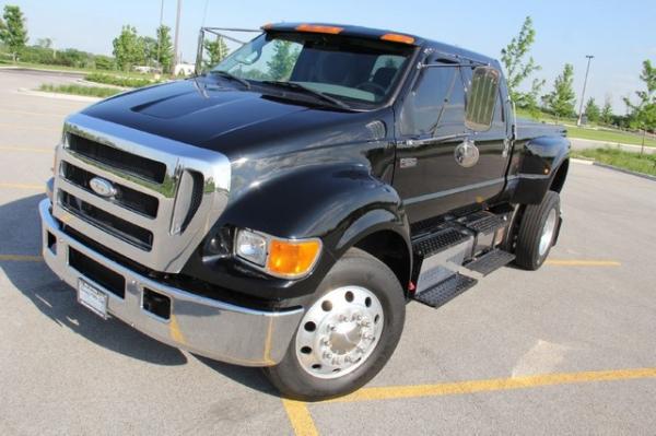 Used-2006-Ford-F-650-Super-Duty