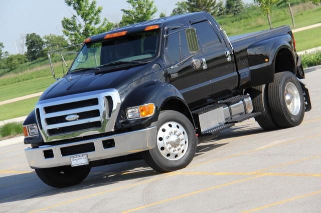 Used-2006-Ford-F-650-Super-Duty