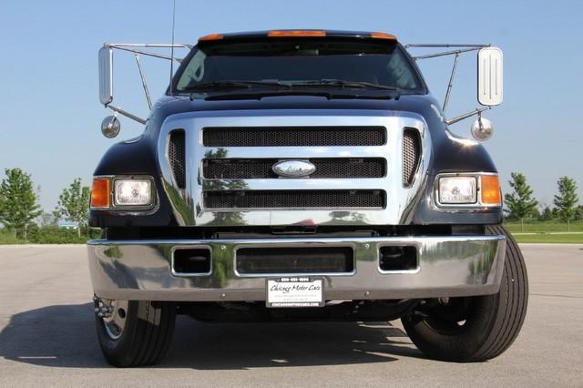 Used-2006-Ford-F-650-Super-Duty