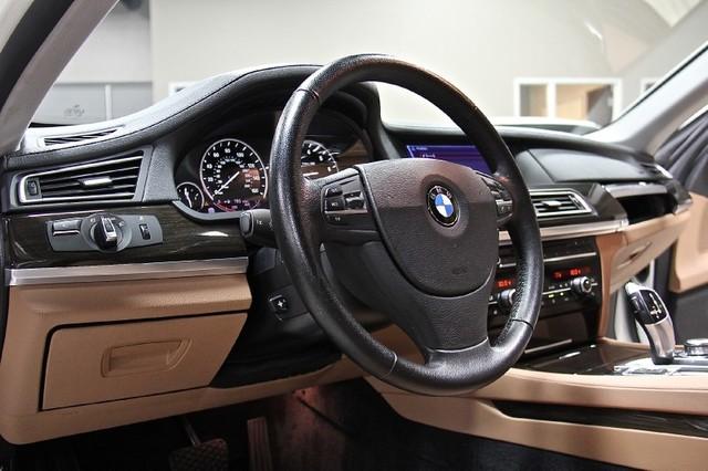 New-2011-BMW-740i