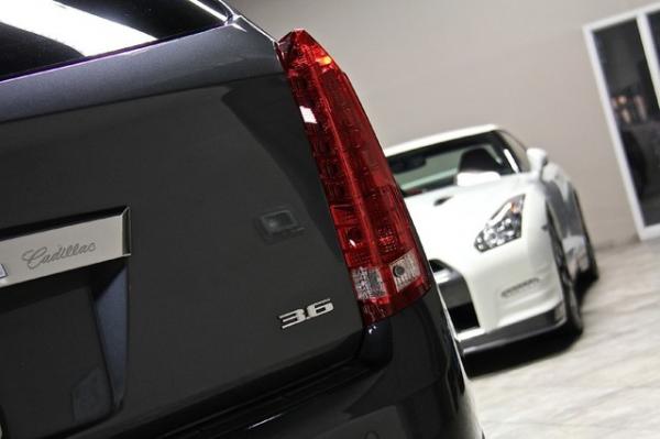 New-2012-Cadillac-SRX-Luxury-Collection-Luxury-Collection