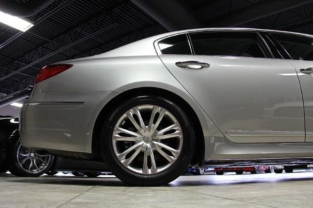 New-2012-Hyundai-Genesis