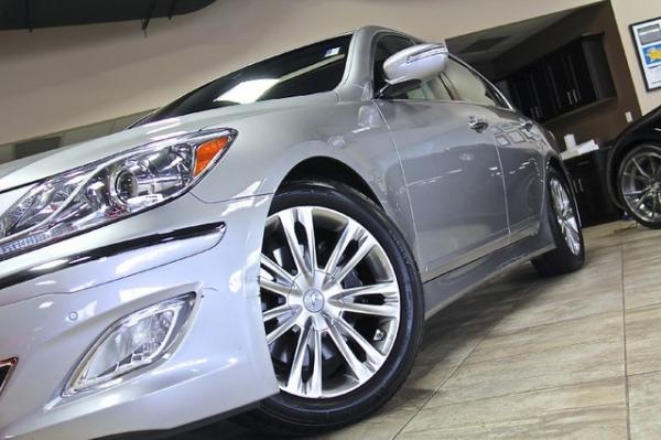 New-2012-Hyundai-Genesis