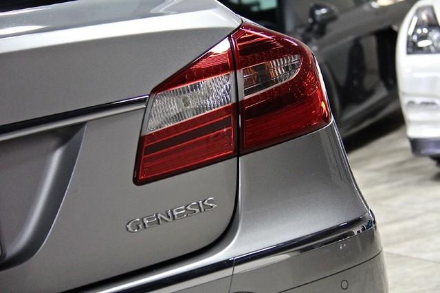 New-2012-Hyundai-Genesis