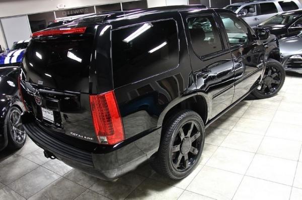 New-2011-Cadillac-Escalade-Premium-AWD