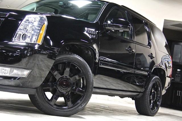 New-2011-Cadillac-Escalade-Premium-AWD