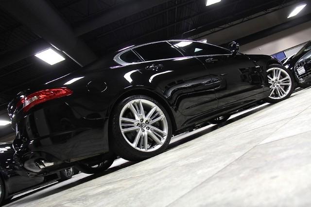 New-2011-Jaguar-XFR