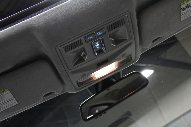 New-2011-Jaguar-XFR