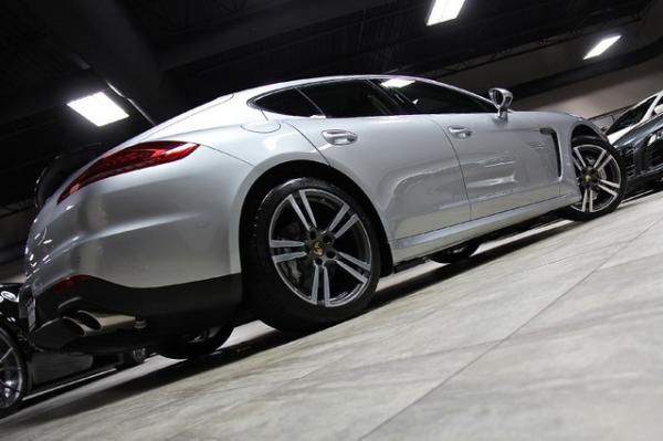 Used-2014-Porsche-Panamera-4S