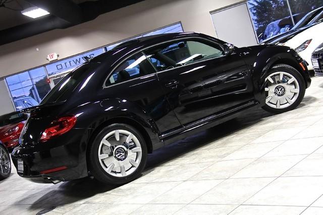 New-2013-Volkswagen-Beetle-Coupe-Fender-Edition