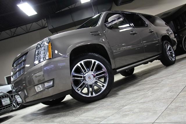 Used-2013-Cadillac-Escalade-ESV-Premium