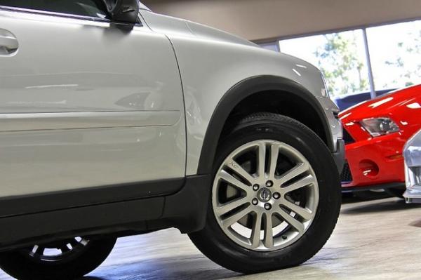 New-2010-Volvo-XC90-I6