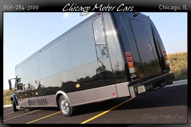 Used-2007-Freightliner-M2-106-PartyLimousine-Bus