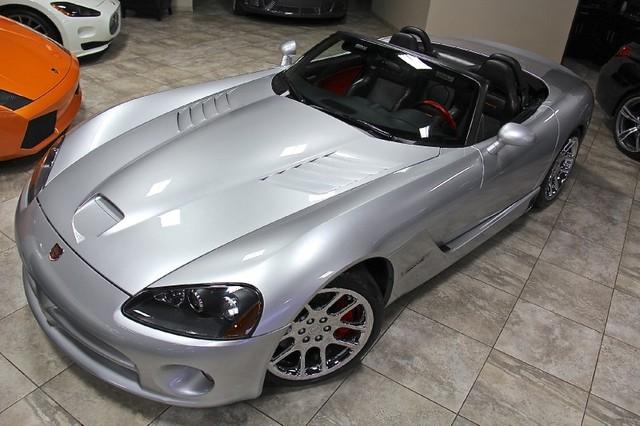 New-2005-Dodge-Viper-SRT10-Mamba-Edition